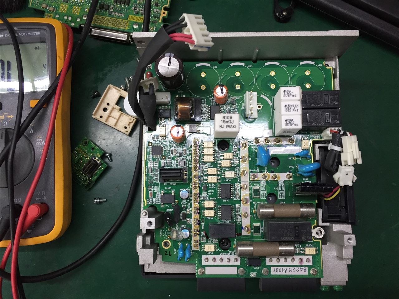 东莞市常平聚友机电设备维修部专业维修:三菱伺服驱动器,松下伺服驱动